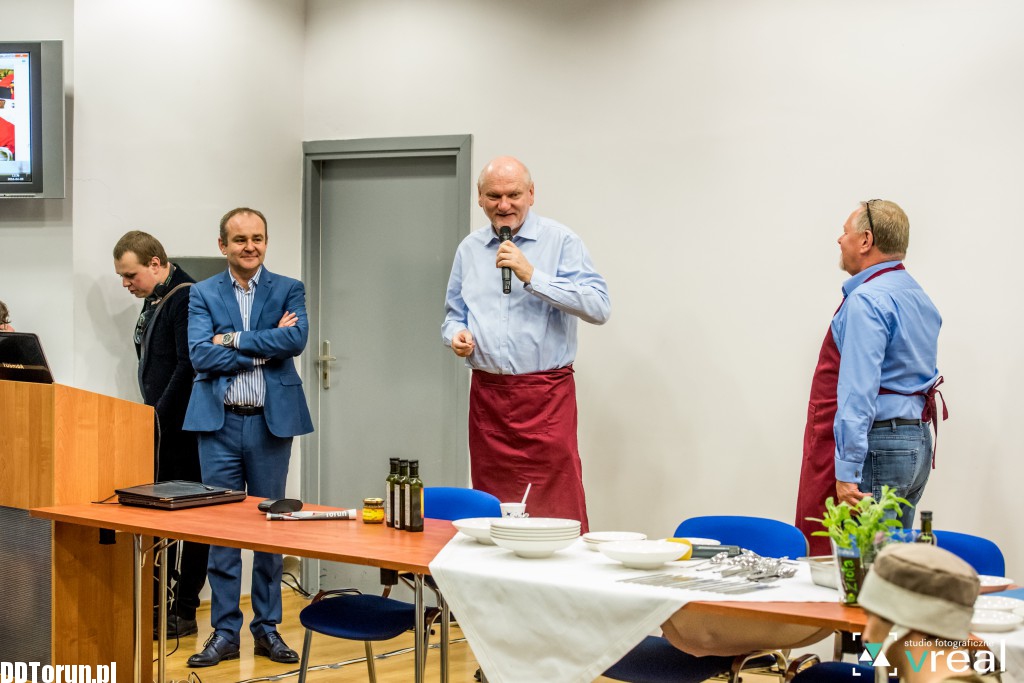 Przydent i rektor gotowali na festiwalu