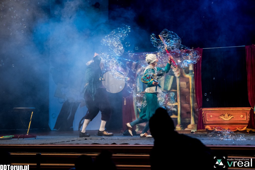 Teatr Baniek Mydlanych w auli UMK