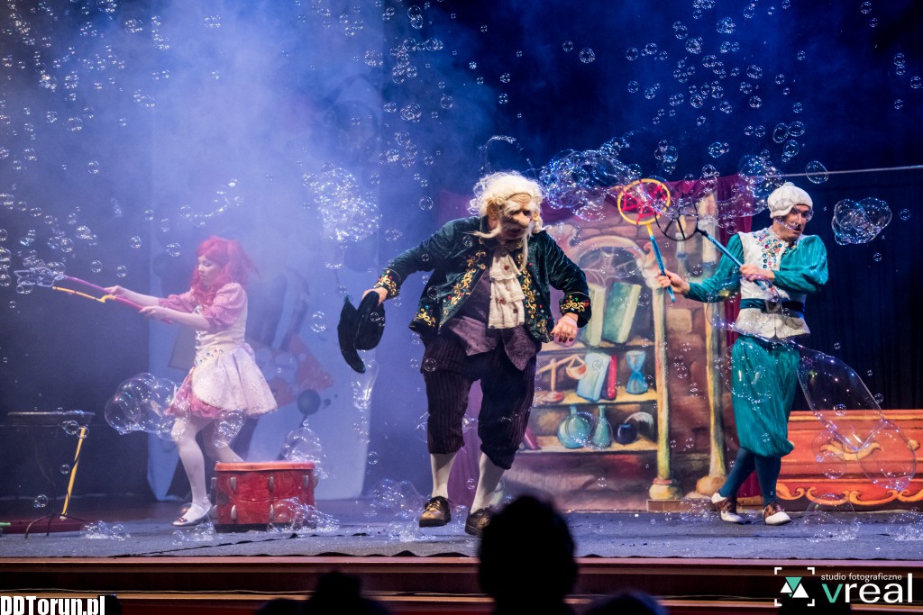 Teatr Baniek Mydlanych w auli UMK