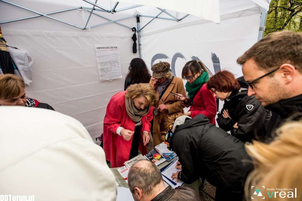Protest przeciw zakazowi aborcji