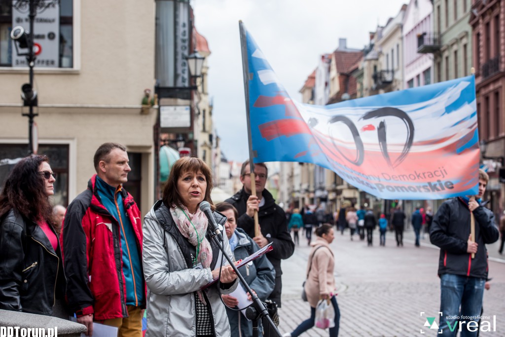 Protest przeciw zakazowi aborcji