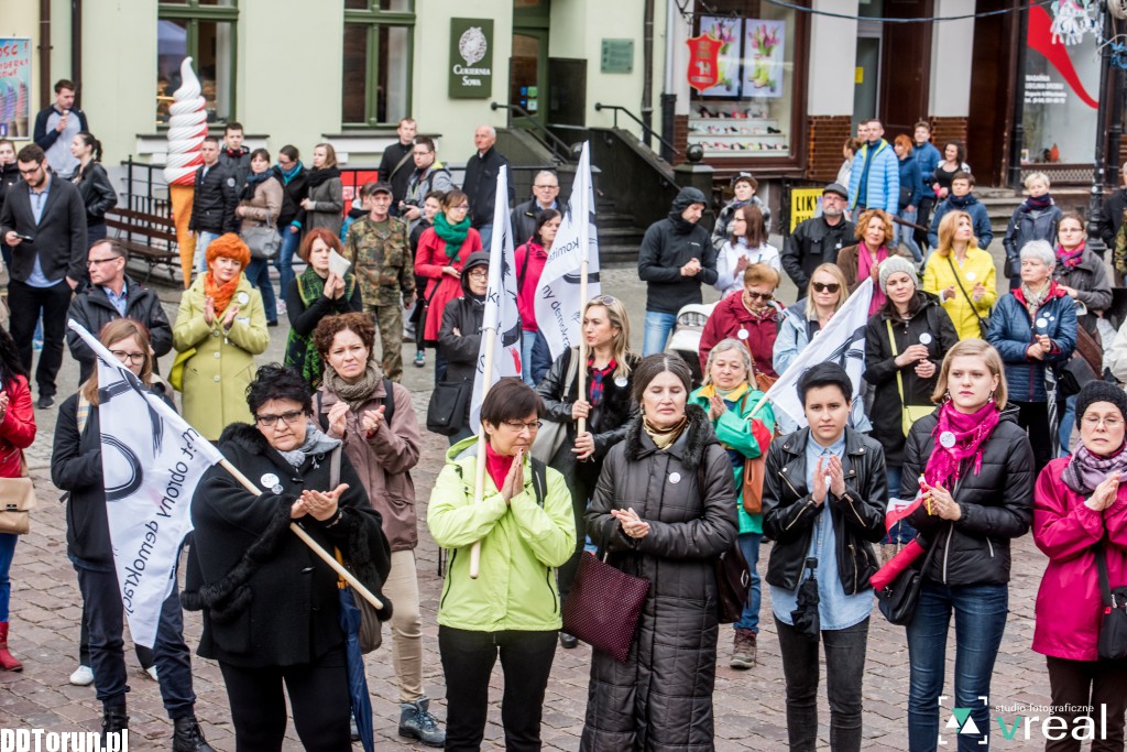 Protest przeciw zakazowi aborcji