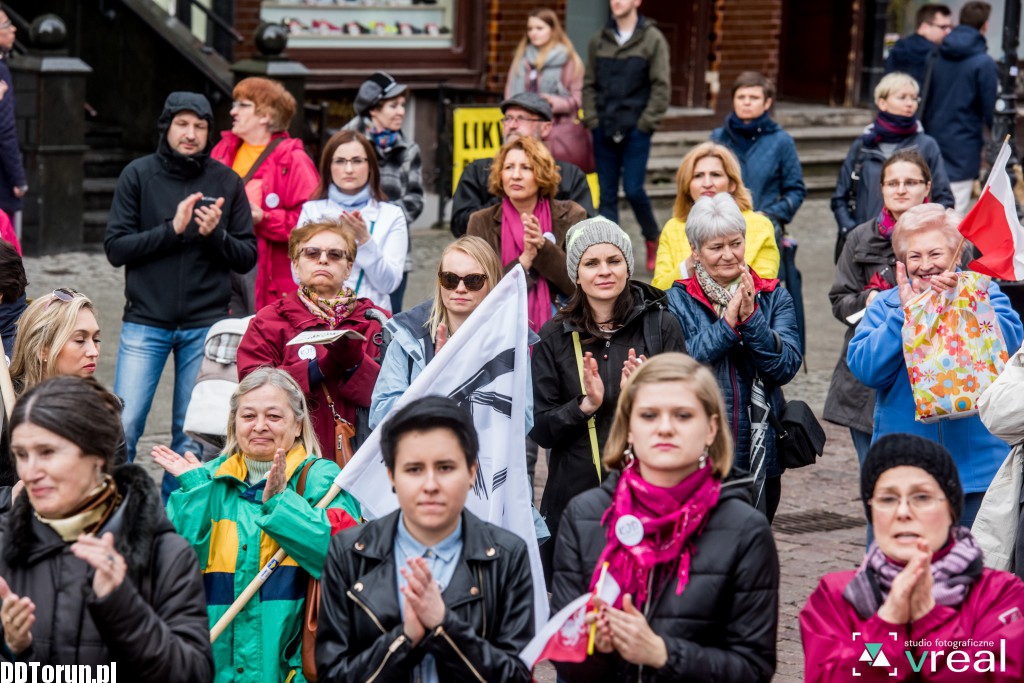 Protest przeciw zakazowi aborcji