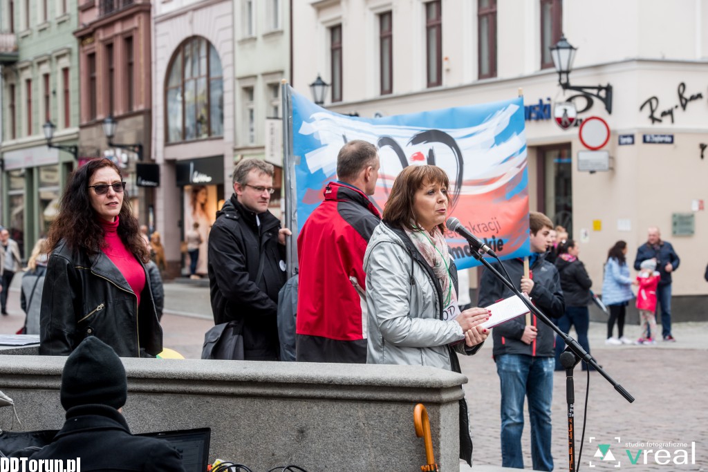 Protest przeciw zakazowi aborcji