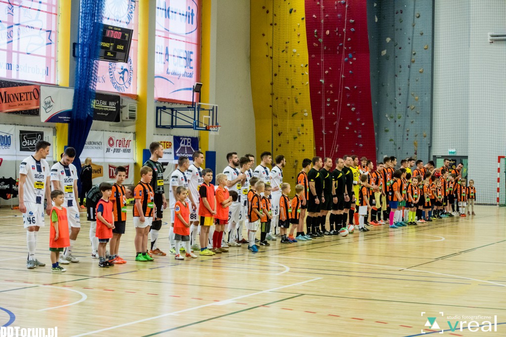 FC Toruń przegrywa z Pogonią