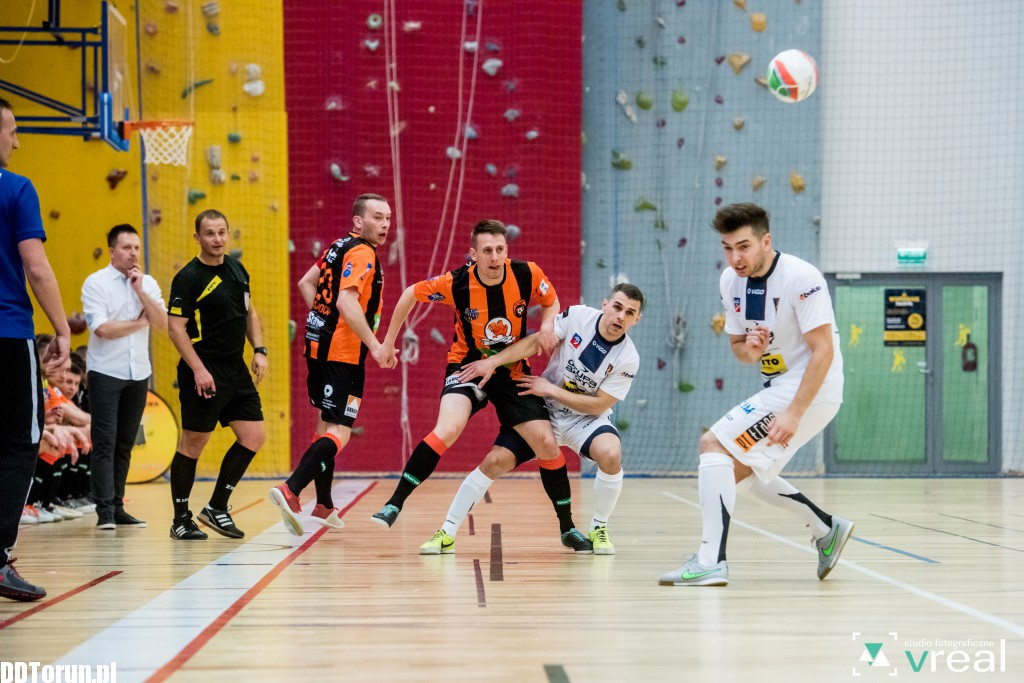 FC Toruń przegrywa z Pogonią