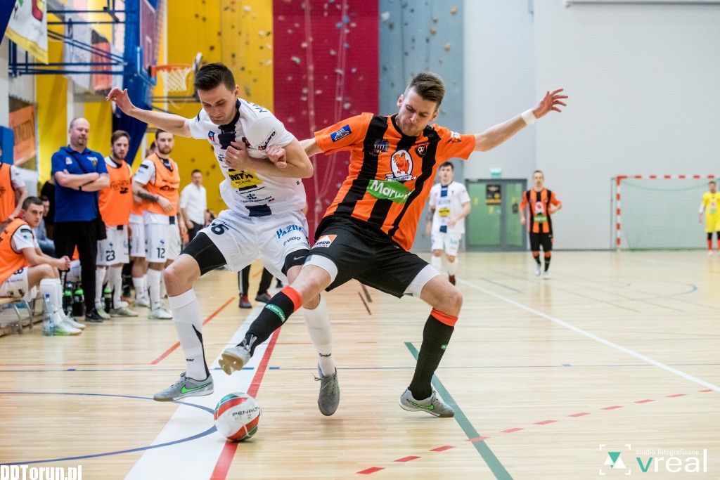 FC Toruń przegrywa z Pogonią