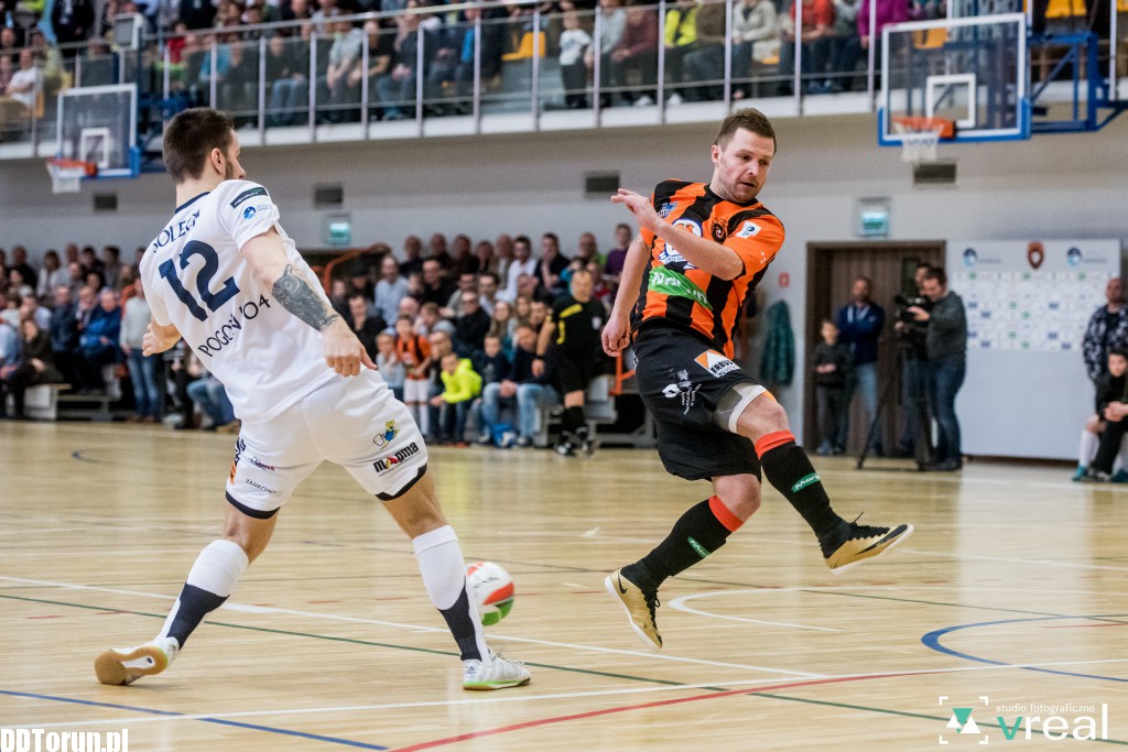 FC Toruń przegrywa z Pogonią