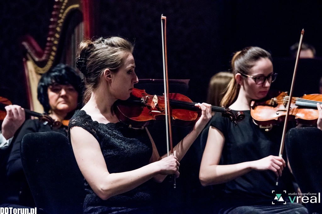 Orkiestra gra Bizeta i Gershwina