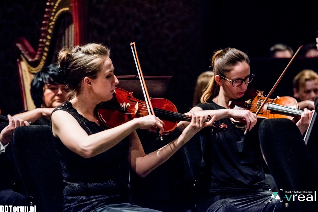Orkiestra gra Bizeta i Gershwina