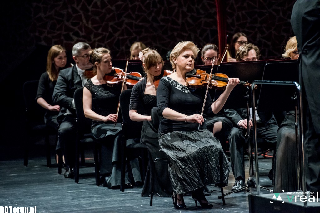 Orkiestra gra Bizeta i Gershwina