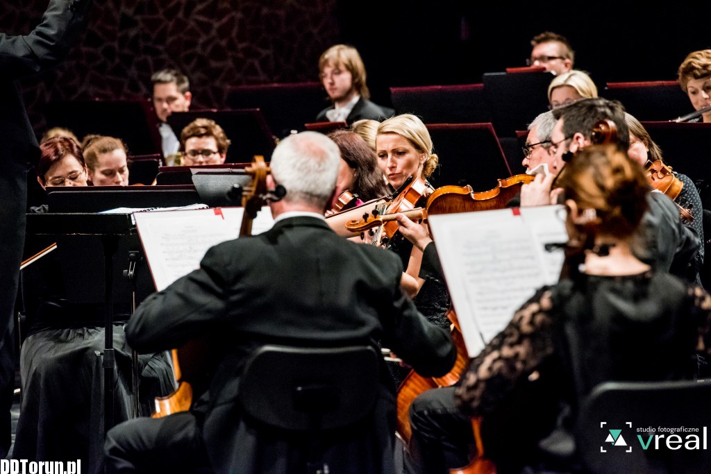 Orkiestra gra Bizeta i Gershwina