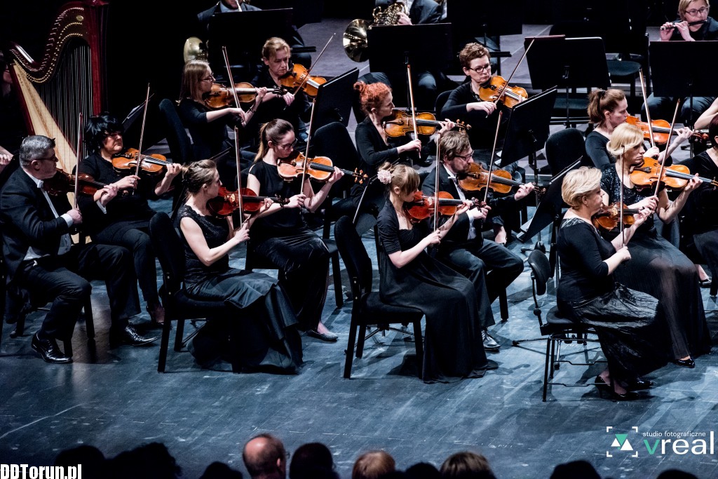 Orkiestra gra Bizeta i Gershwina