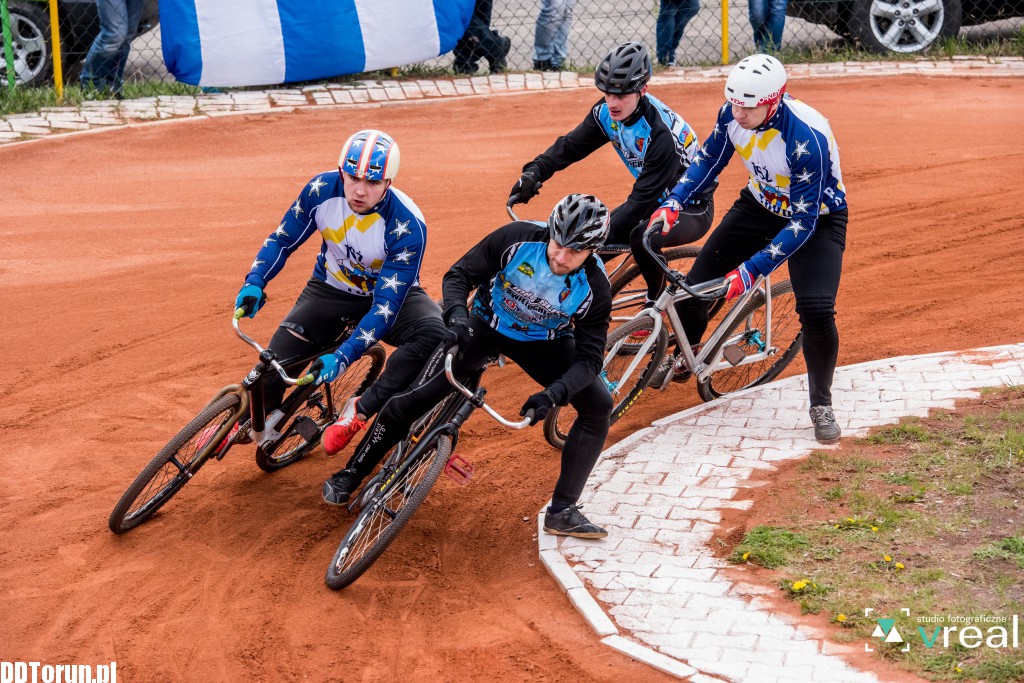 Speedrowerzyści wygrywają u siebie
