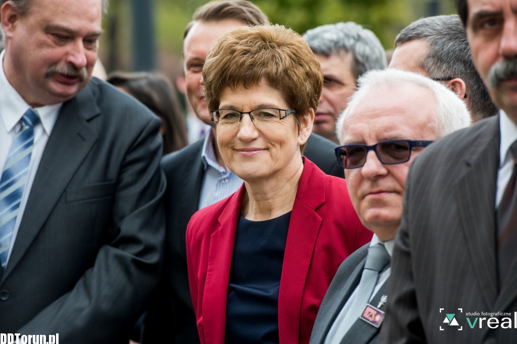 Uroczyste odsłonięcie tablicy