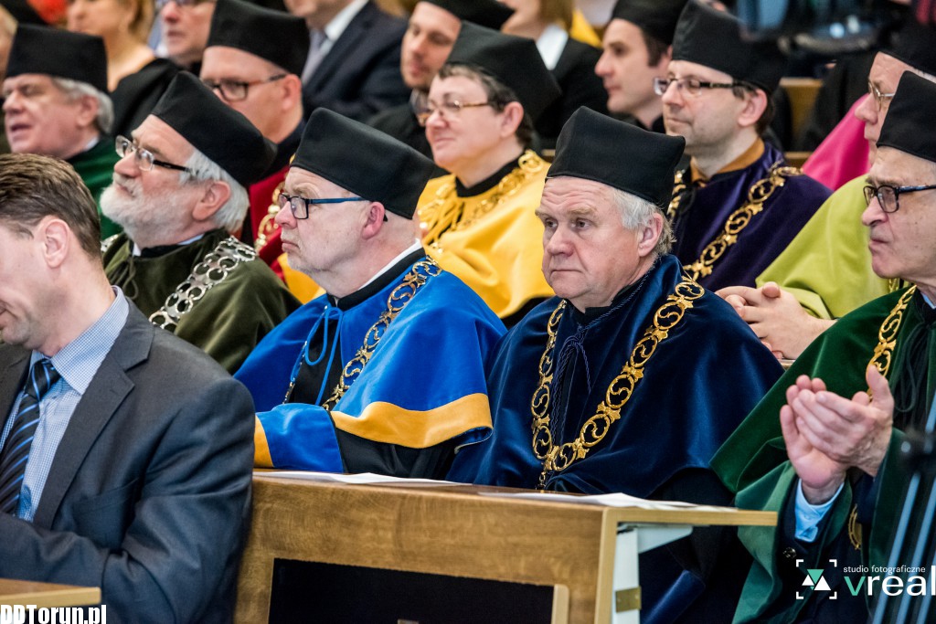 Profesor Dembiński z wyróżnieniem