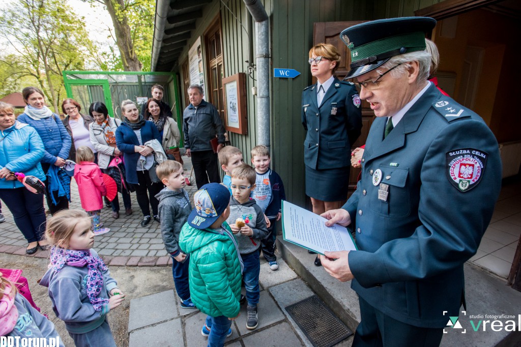 Skóra wilka i krokodyl - wystawa w zoo