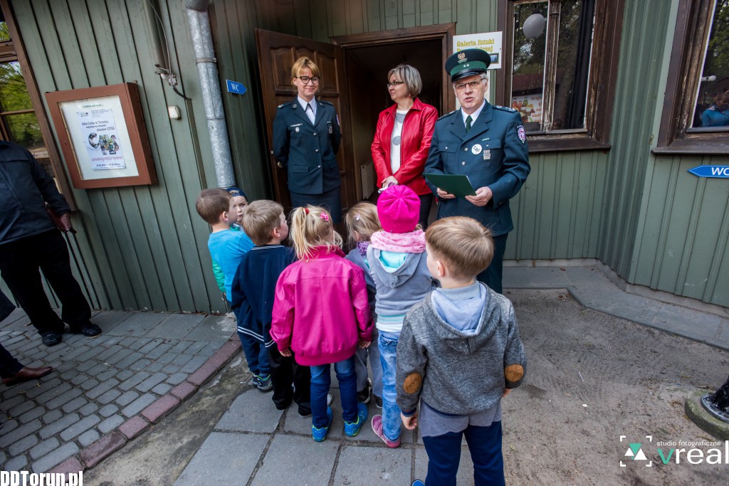 Skóra wilka i krokodyl - wystawa w zoo