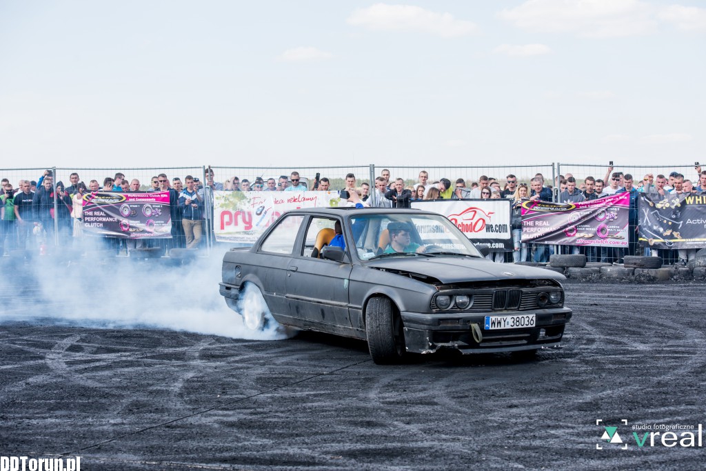 Zlot samochodów marki BMW w Toruniu