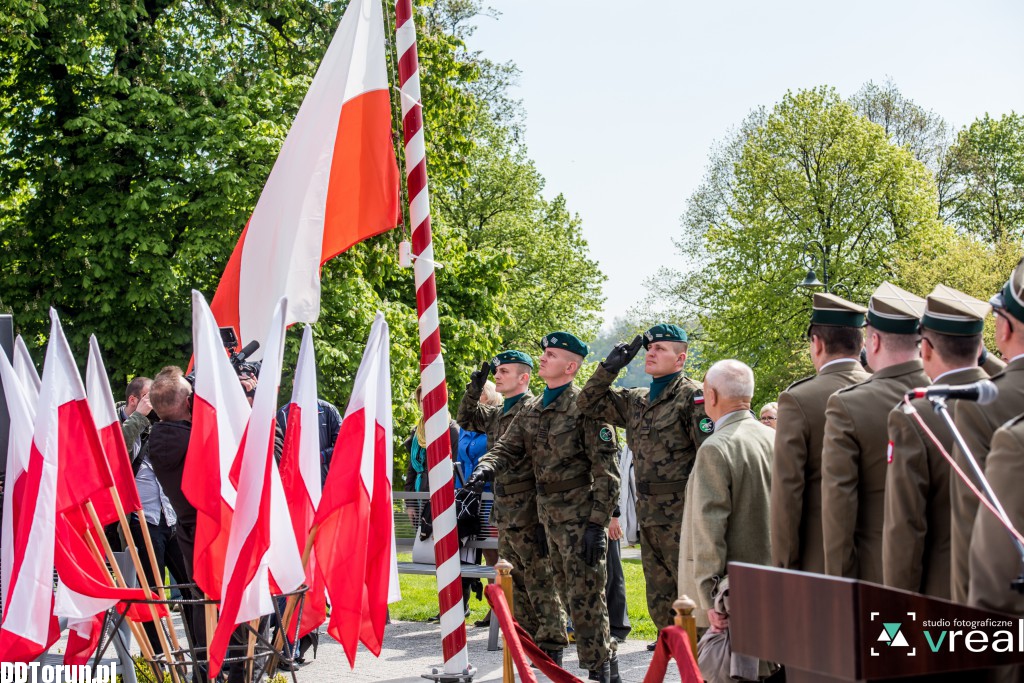 Świętowanie po toruńsku w bieli i czerwieni