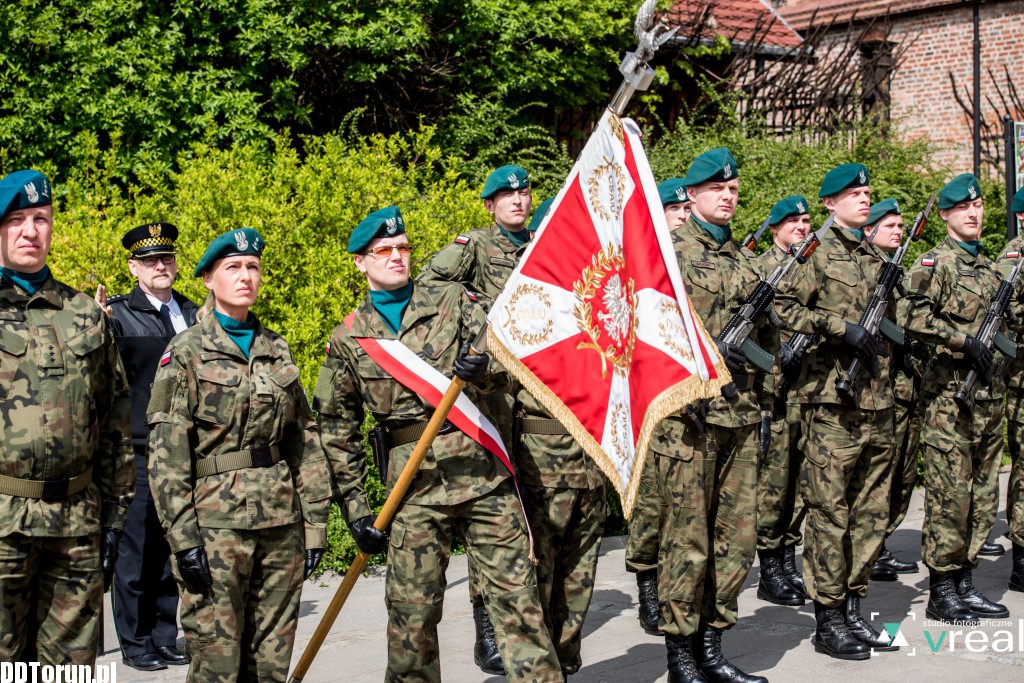 Świętowanie po toruńsku w bieli i czerwieni