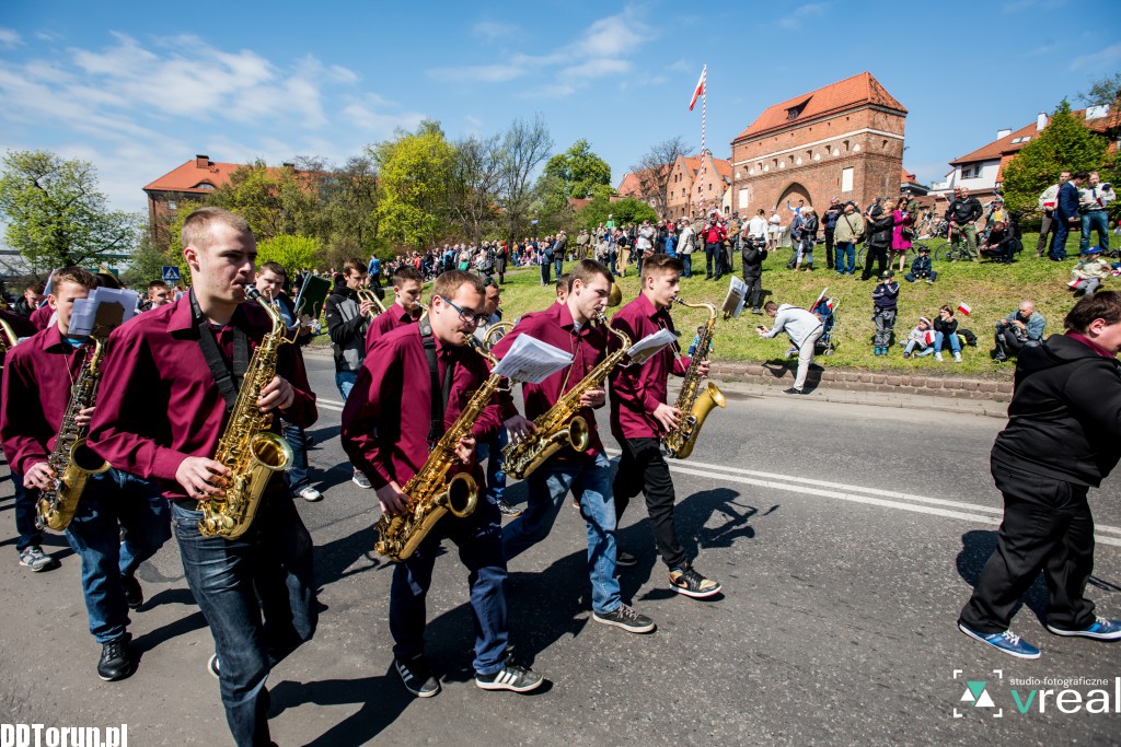 Klasyki motoryzacji na Dzień Flagi