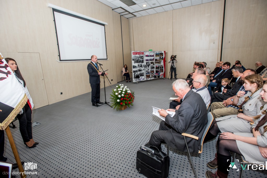 Rada wsparcia dla bohaterów podziemia