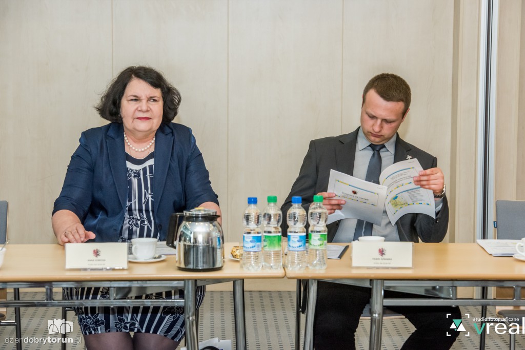 Parlamentarzyści z marszałkiem o inwestycjach