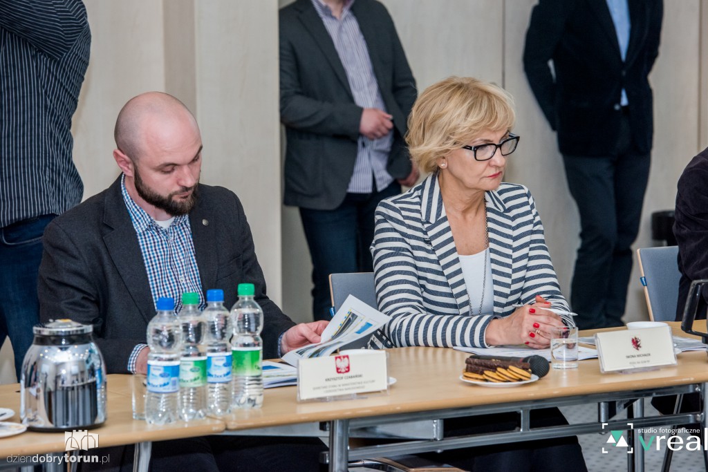 Parlamentarzyści z marszałkiem o inwestycjach