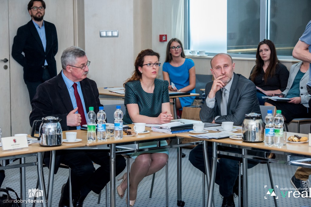 Parlamentarzyści z marszałkiem o inwestycjach