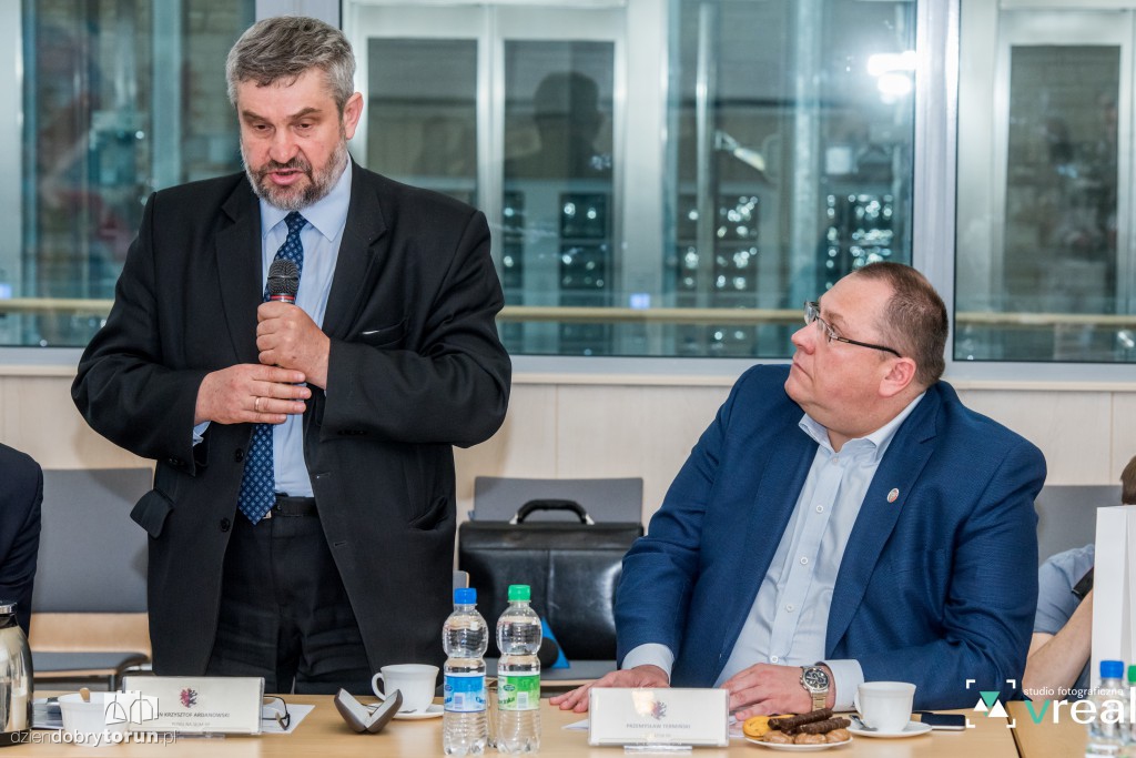 Parlamentarzyści z marszałkiem o inwestycjach