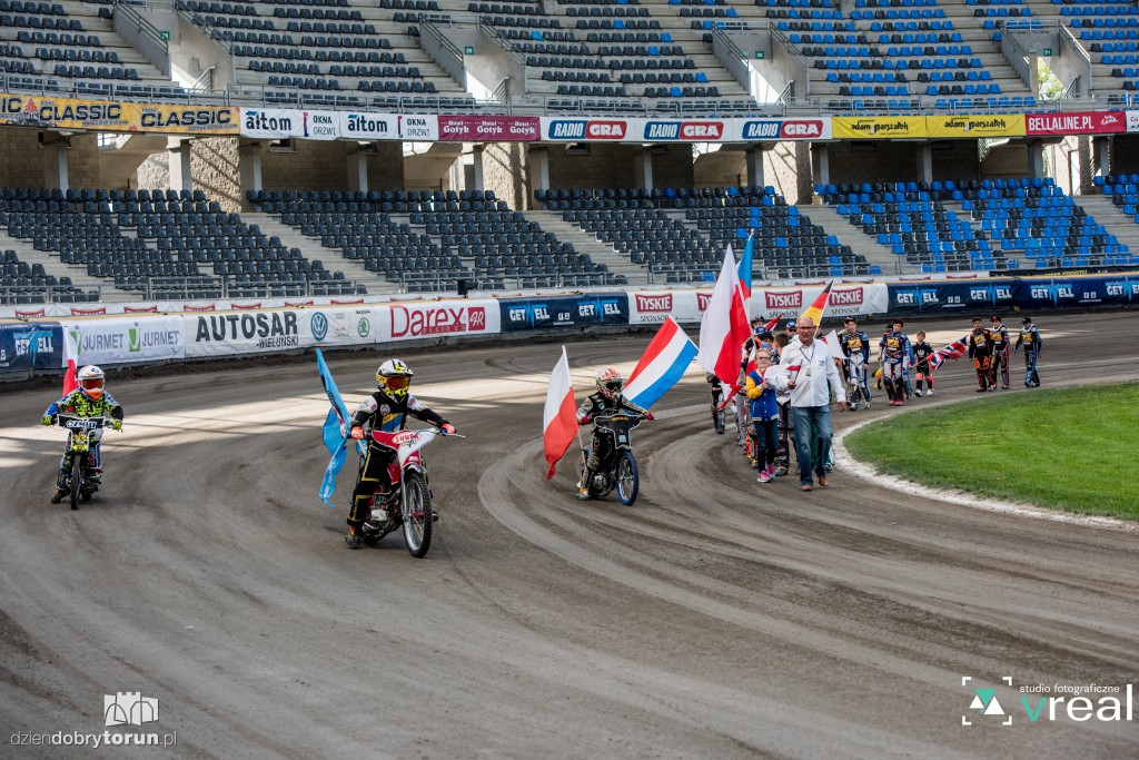 Long Track Youth World Cup