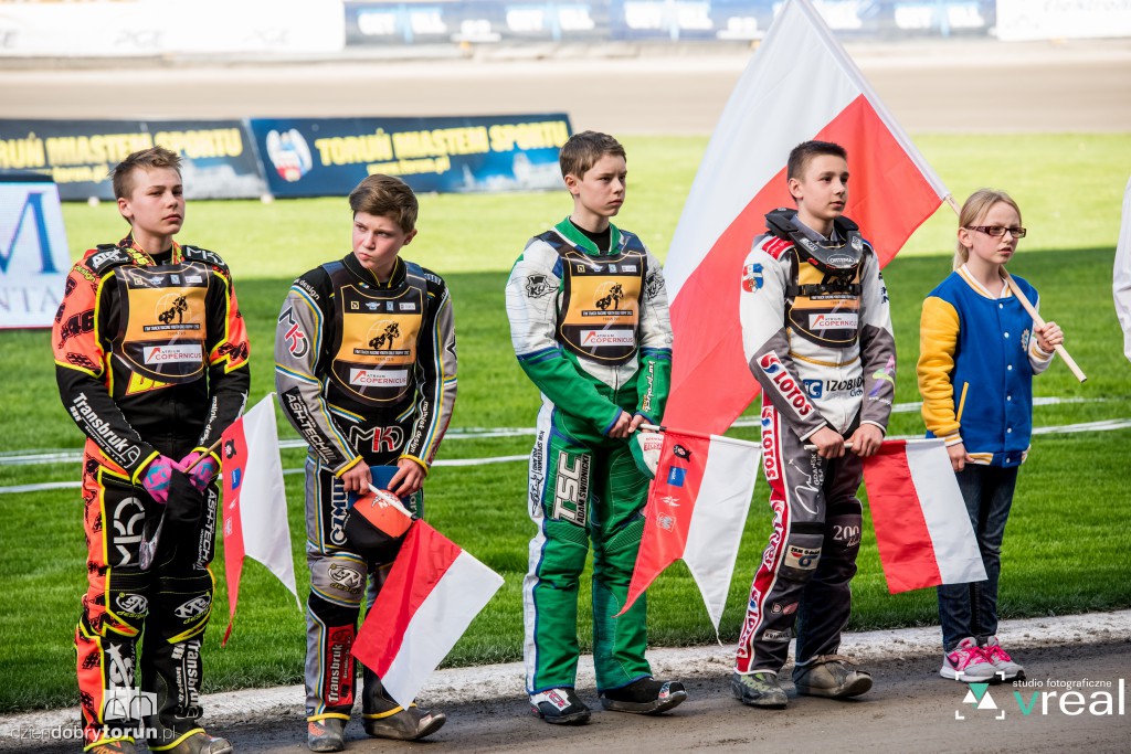 Long Track Youth World Cup