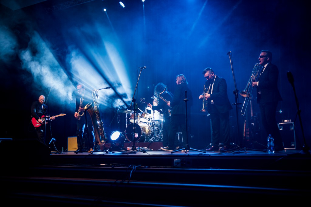  Poparzeni Kawą Trzy w słusznej sprawie