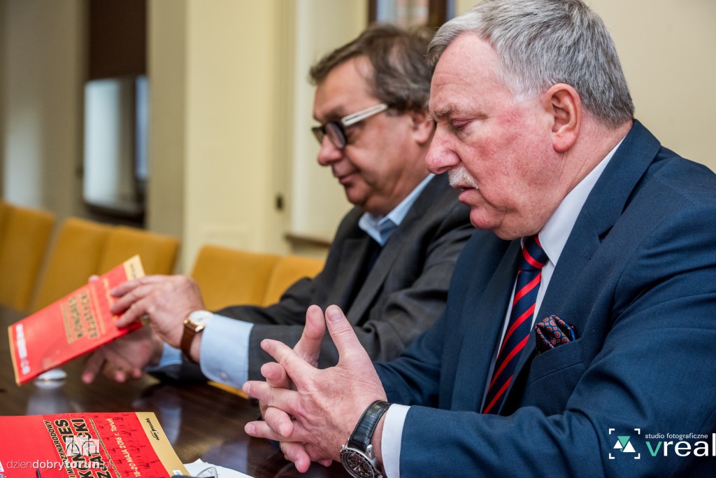 Trzeci Kongres Azjatycki w Toruniu