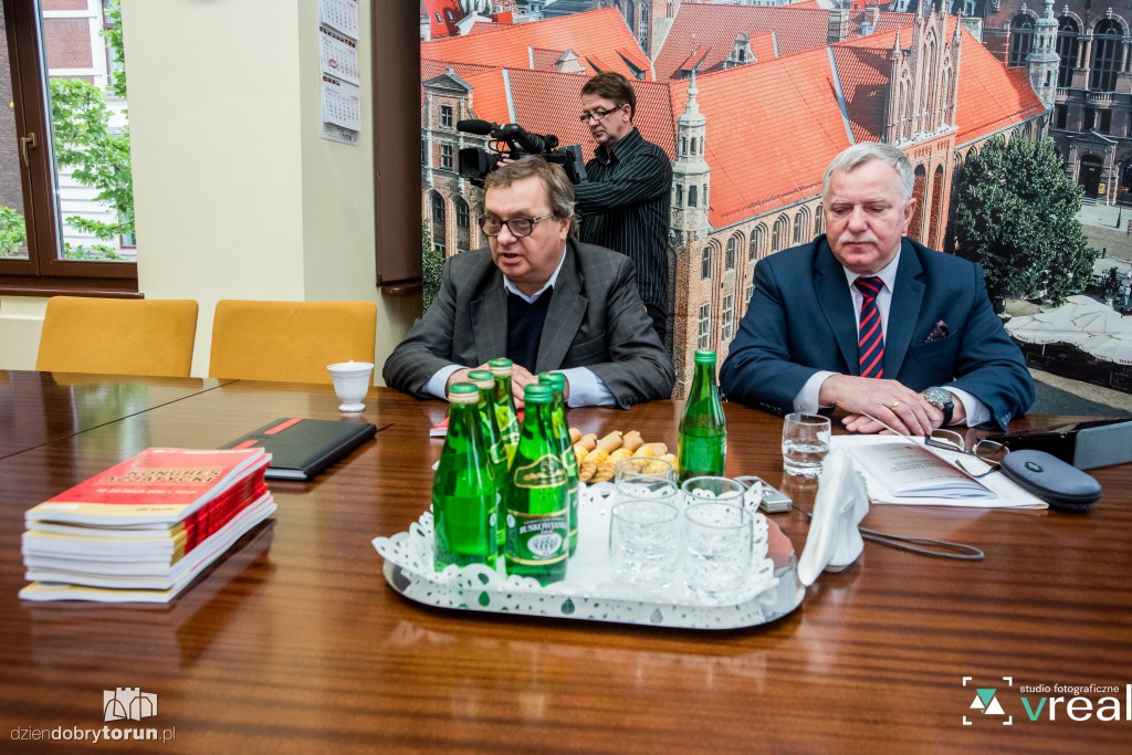Trzeci Kongres Azjatycki w Toruniu