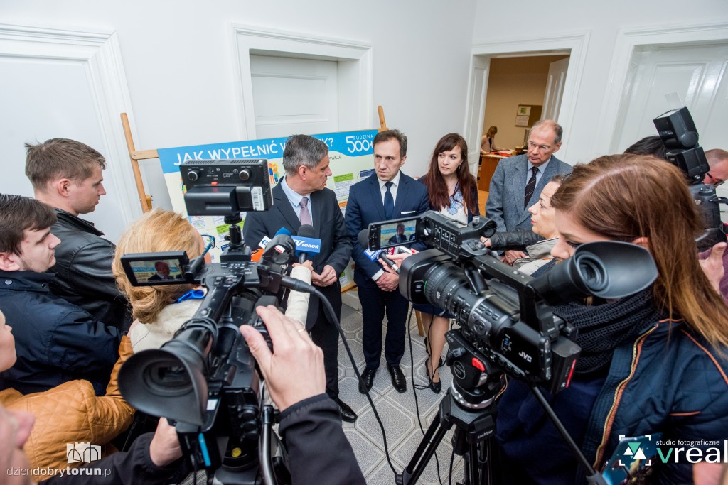 Władze miasta w MOPR podsumowują 500+