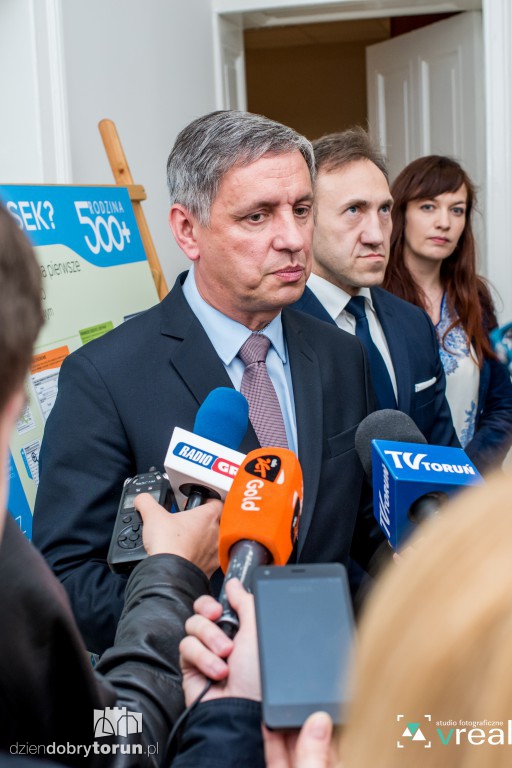 Władze miasta w MOPR podsumowują 500+