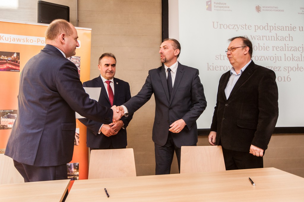 Podpisanie umów w CKK Jordanki