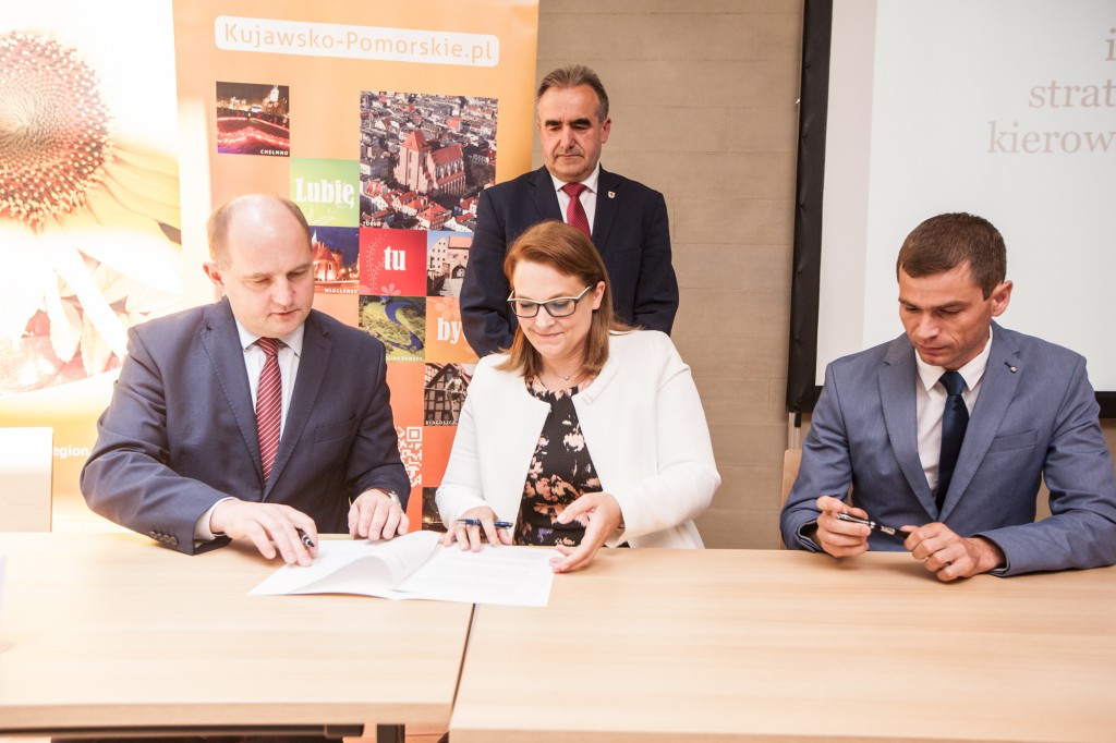 Podpisanie umów w CKK Jordanki