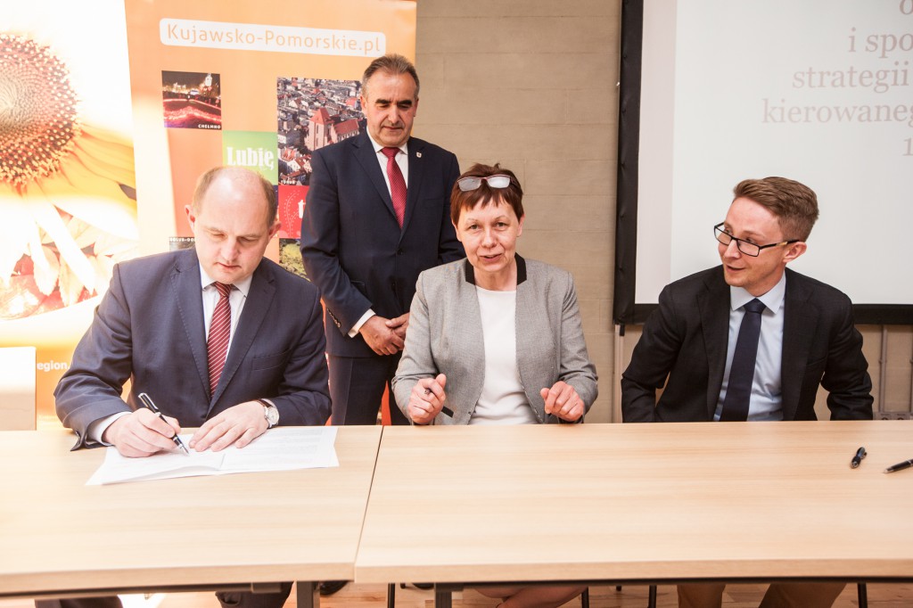 Podpisanie umów w CKK Jordanki