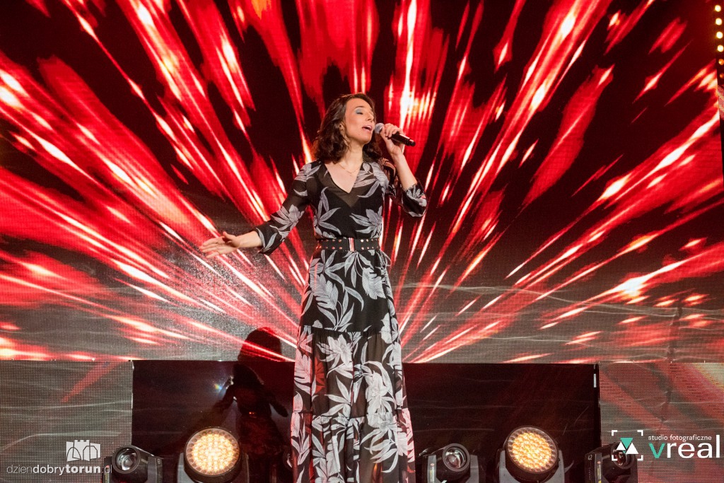 Gwiazdy śpiewały dla mam