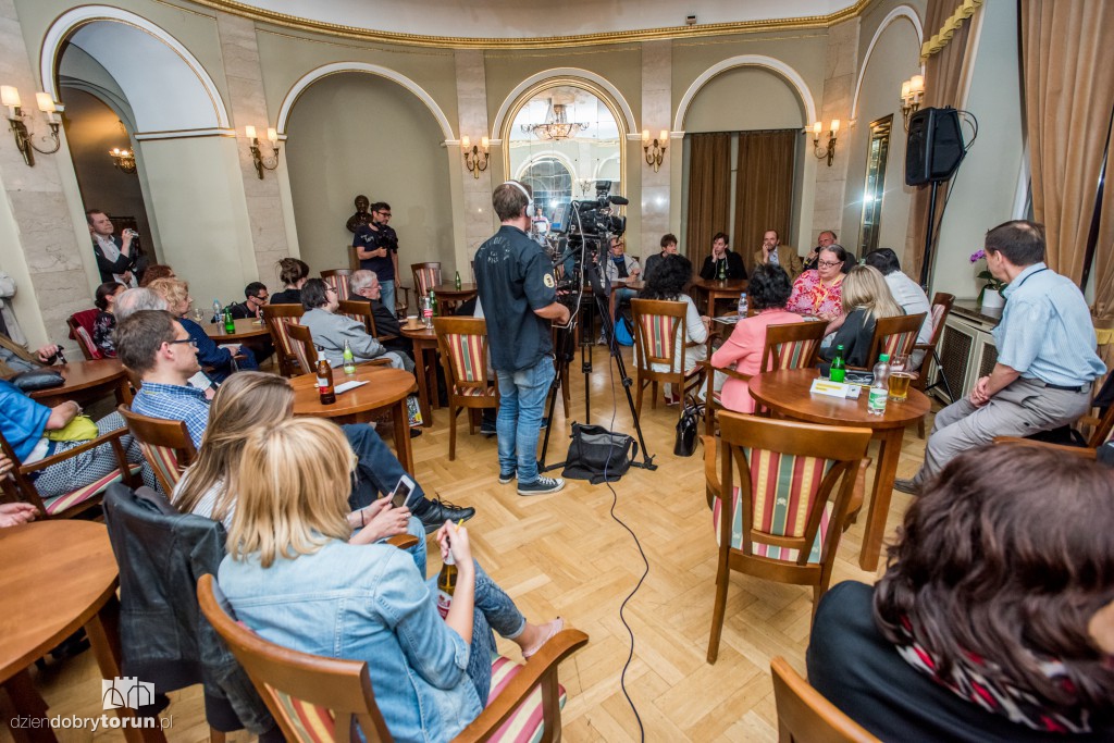 MFT Kontakt - spotkanie z twórcami