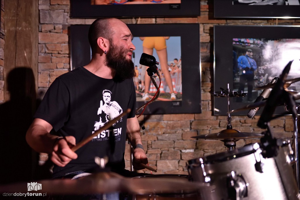 Pamela świętuje pełnoletniość