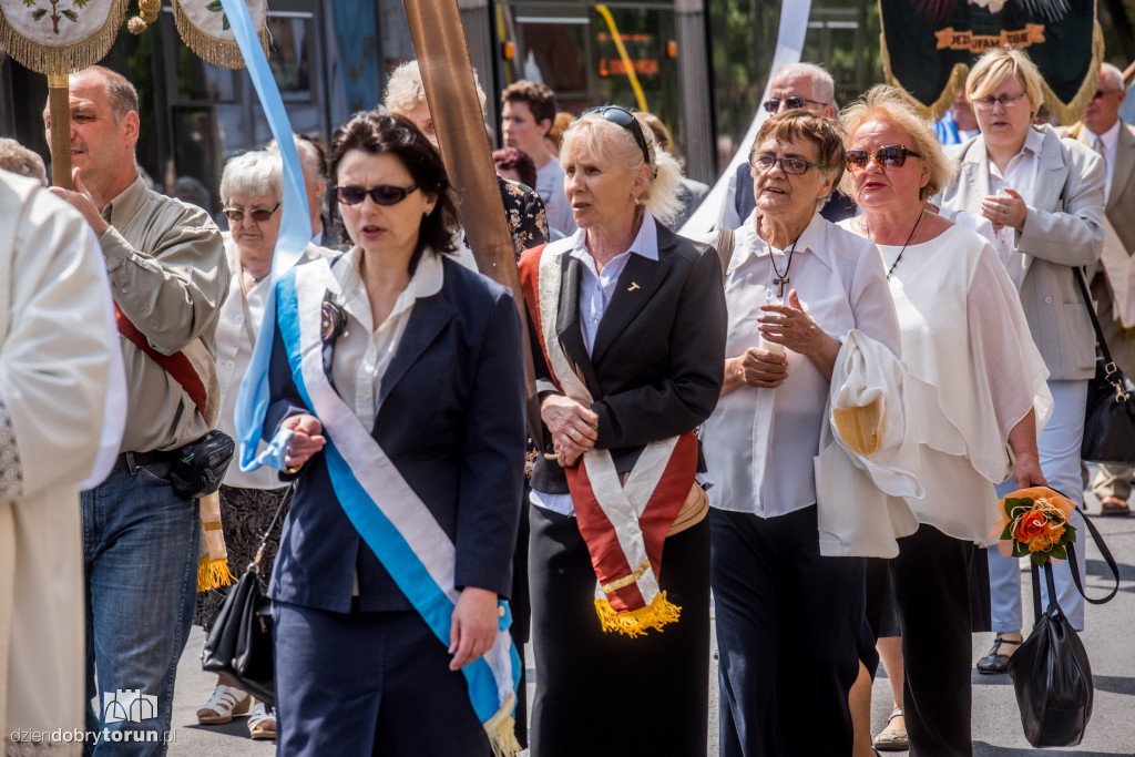 Procesje Bożego Ciała przeszły ulicami