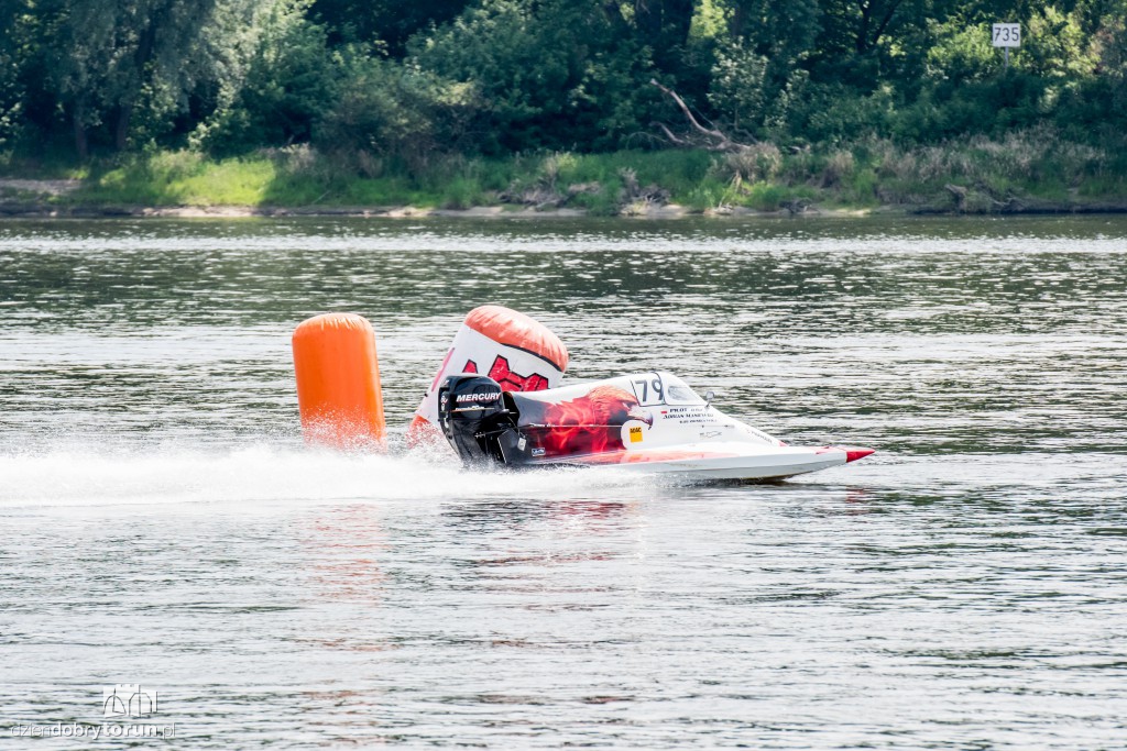 Tak rywalizowali motorowodniacy na Wiśle