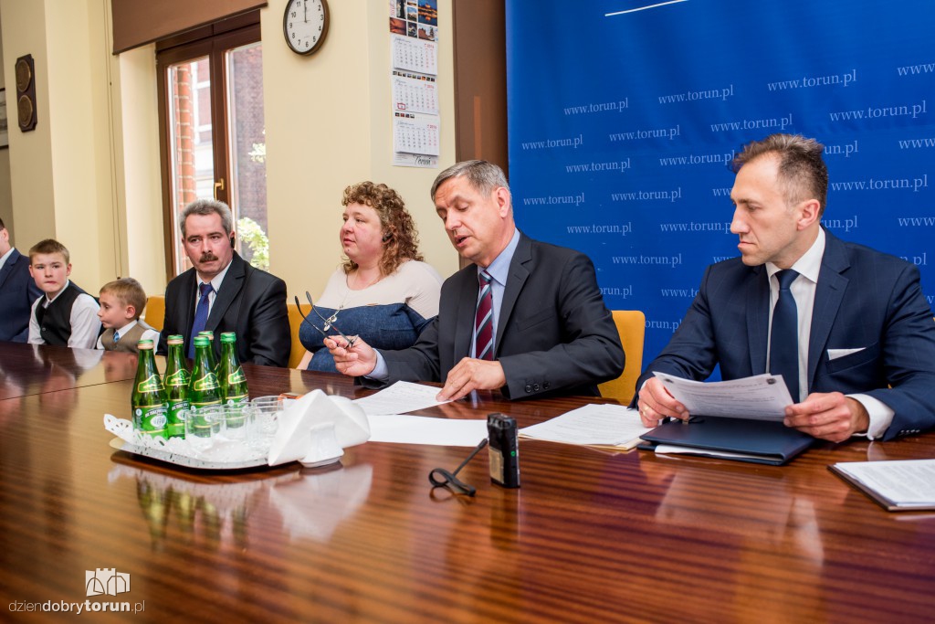 Rodzice zastępczy docenieni