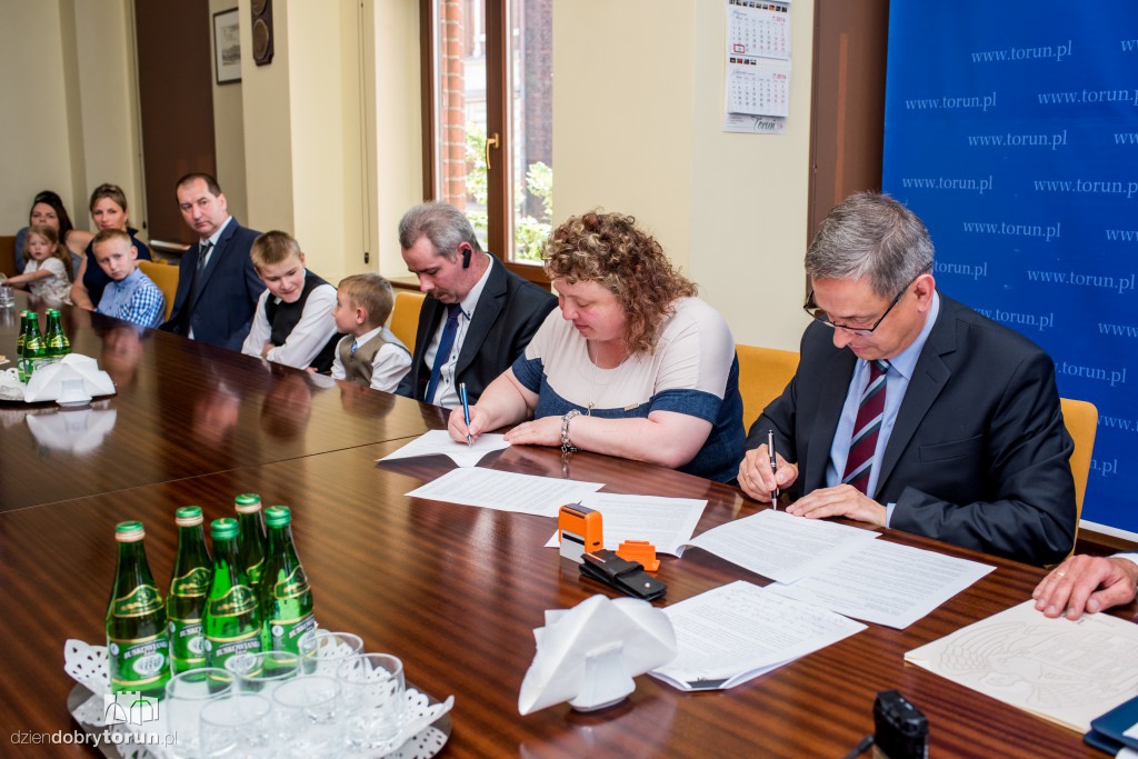 Rodzice zastępczy docenieni
