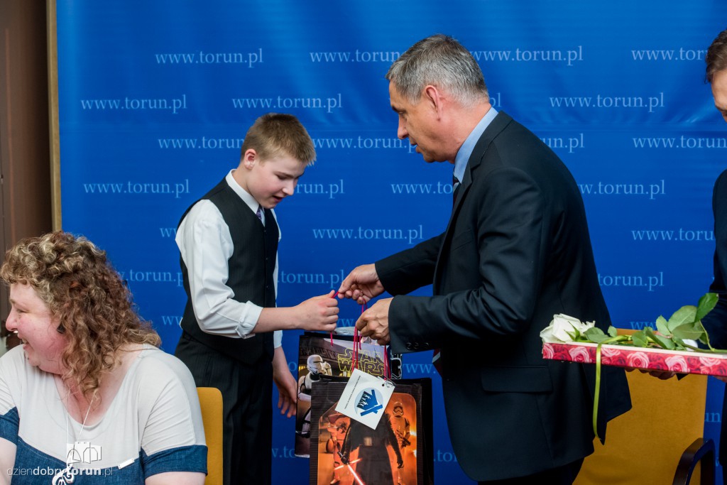 Rodzice zastępczy docenieni