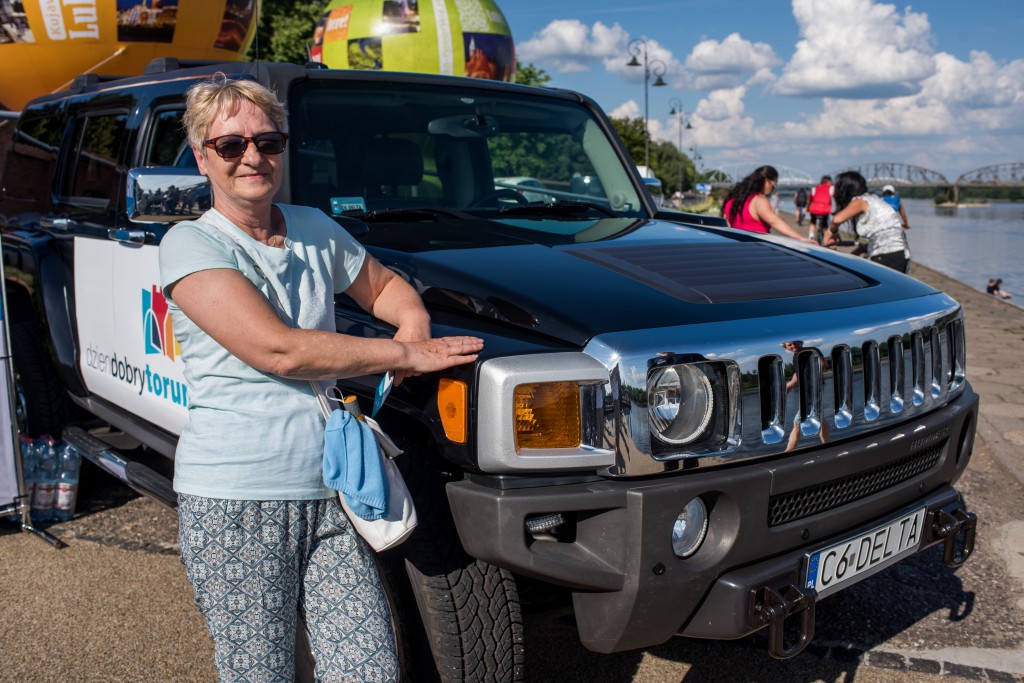 Najśmieszniejsze fotki przy hummerze